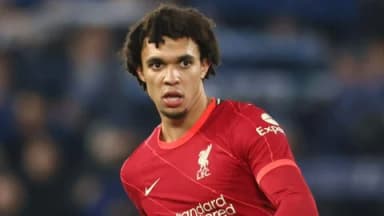 Bayern Munich eyes Liverpool star as contract deadline approaches